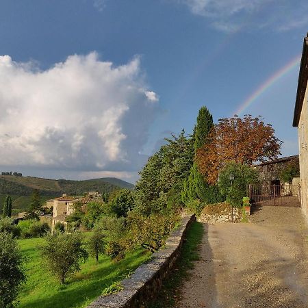 Villa Castellina - Homelilke Villas 卡斯特利纳－因基安蒂 外观 照片