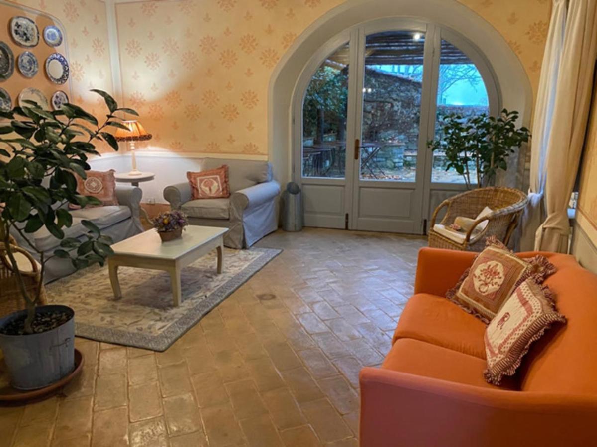 Villa Castellina - Homelilke Villas 卡斯特利纳－因基安蒂 外观 照片